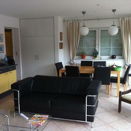 Haus Pamela Wohnung A Neuharlingersiel Exterior foto